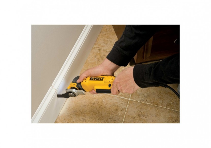 Multi-Cutter 300W - 35 accessoires - DWE315KT-QS - Dewalt