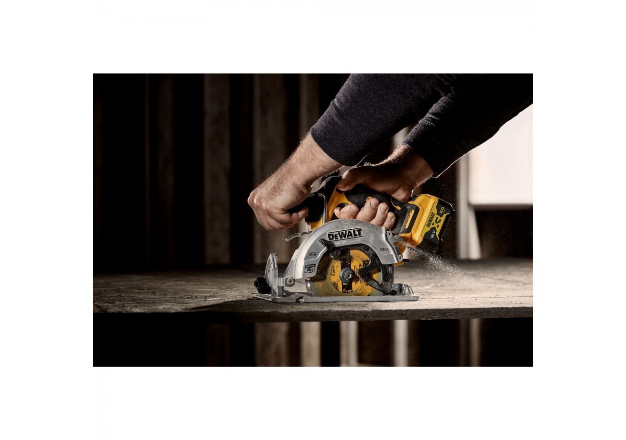 Scie circulaire XR 12V Brushless 140 mm - DCS512N-XJ - Dewalt