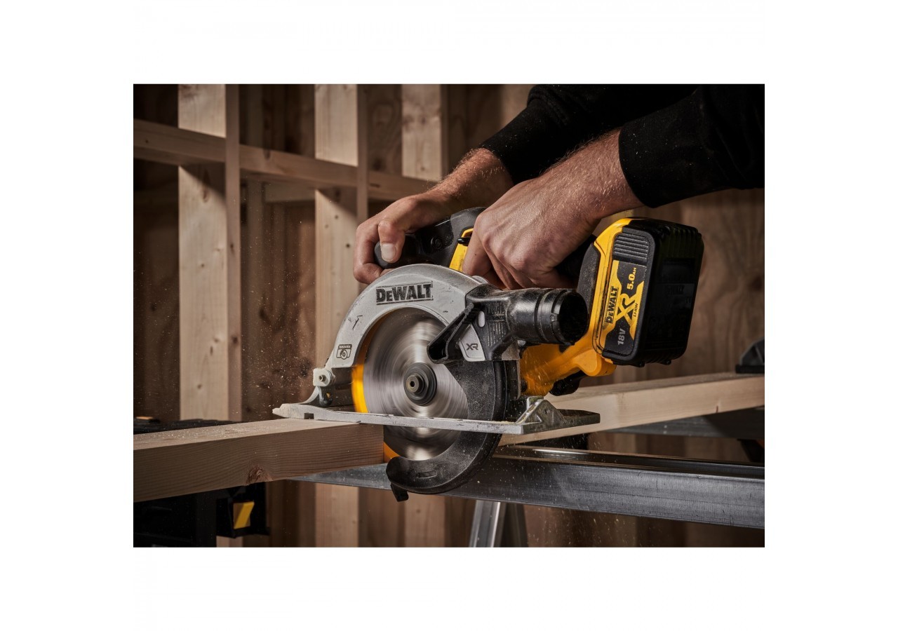 Scie circulaire XR 18V 5Ah Li-Ion Brushless 165 mm - DCS565P2-QW - Dewalt