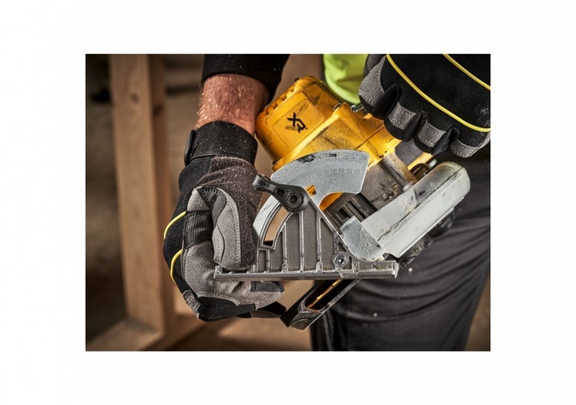 Scie circulaire XR 18V 5Ah Li-Ion Brushless 165 mm - DCS565P2-QW - Dewalt