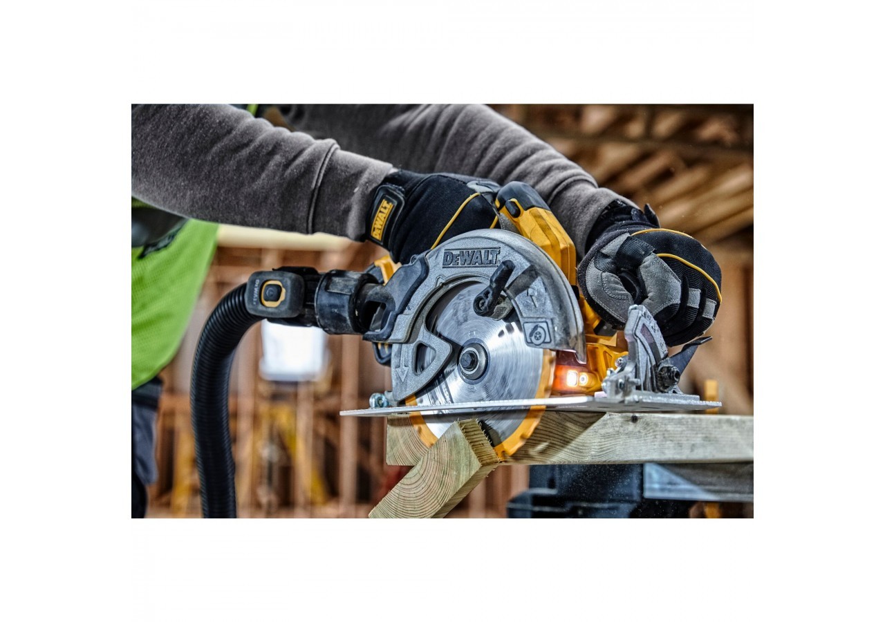 Scie circulaire XR 18V Brushless 184 mm - DCS570NT-XJ - Dewalt