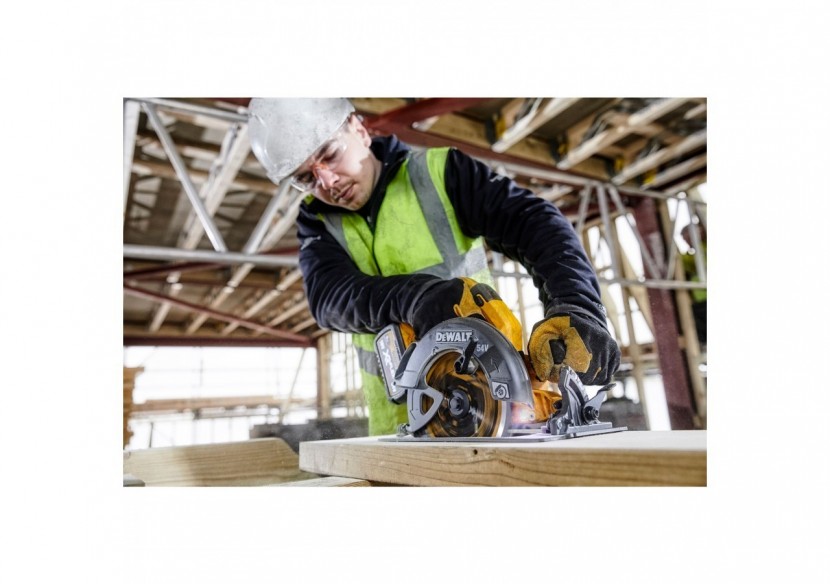 Scie circulaire XR FLEXVOLT 54V 3Ah Li-Ion Brushless 190 mm - DCS578X2-QW - Dewalt