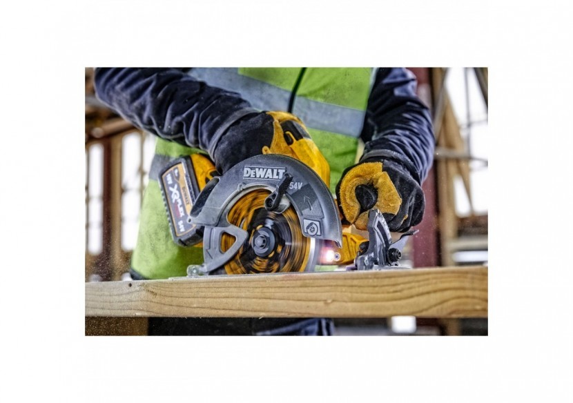 Scie circulaire XR FLEXVOLT 54V 2Ah Li-Ion Brushless 190 mm - DCS578T2-QW - Dewalt