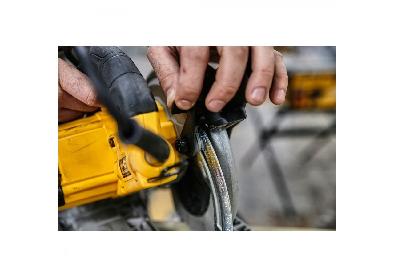 Scie circulaire 1600W 190 mm - compatible rail de guidage - DWE576K-QS - Dewalt