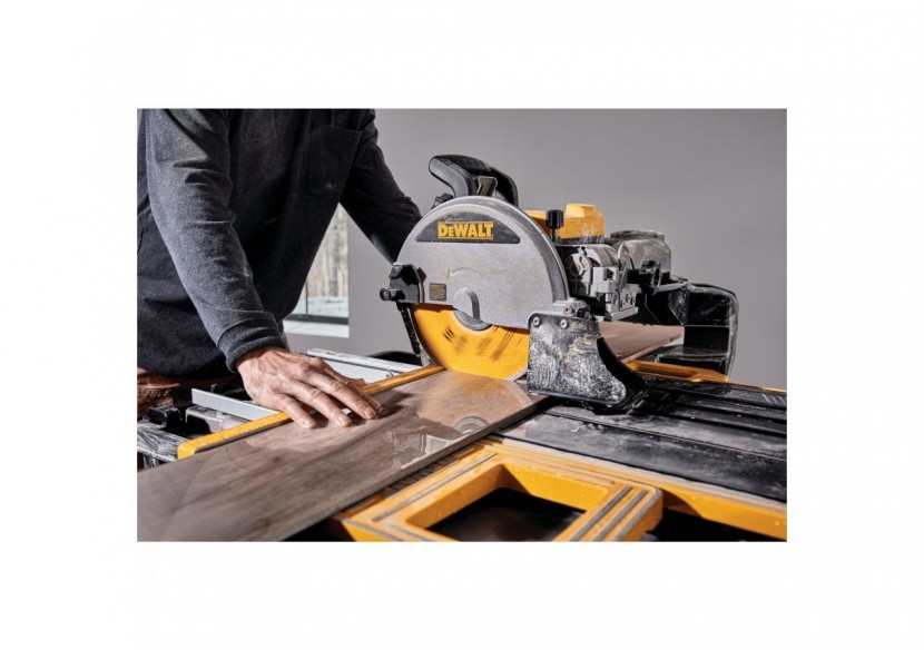 Scie à matériaux grande capacité 1600W 250 mm - D36000-QS - Dewalt