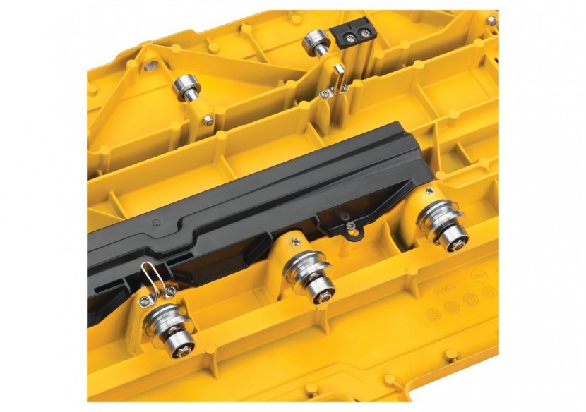 Scie à matériaux grande capacité 1600W 250 mm - D36000-QS - Dewalt