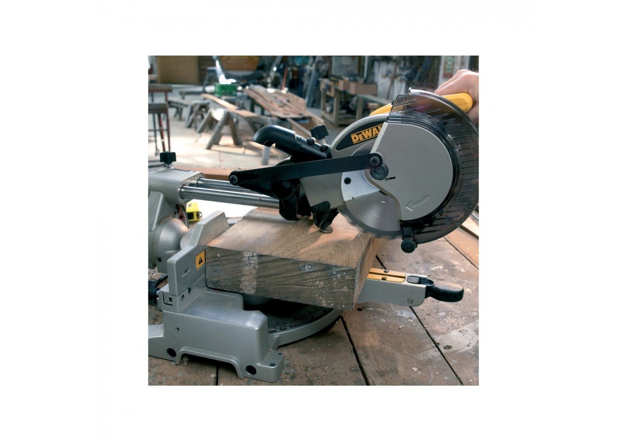 Scie à onglets radiale 1600W 216 mm - DW712-QS - Dewalt