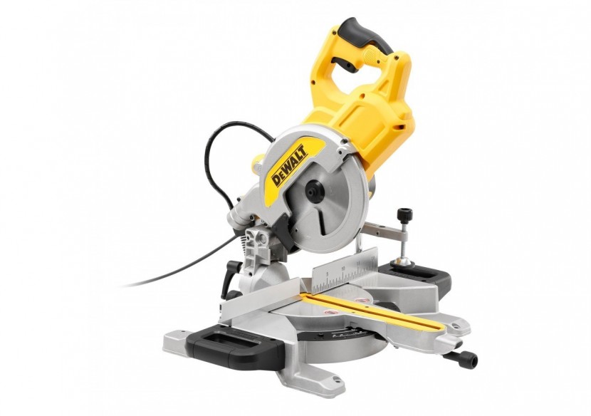 Scie à onglets radiale 1800W 216 mm - DWS777-QS - Dewalt