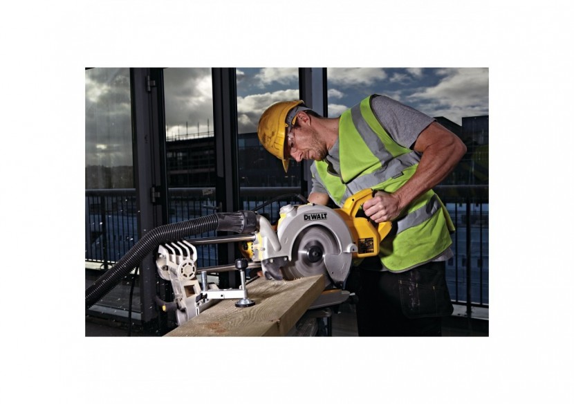 Scie à onglets radiale 1850W 250 mm - DWS778-QS - Dewalt