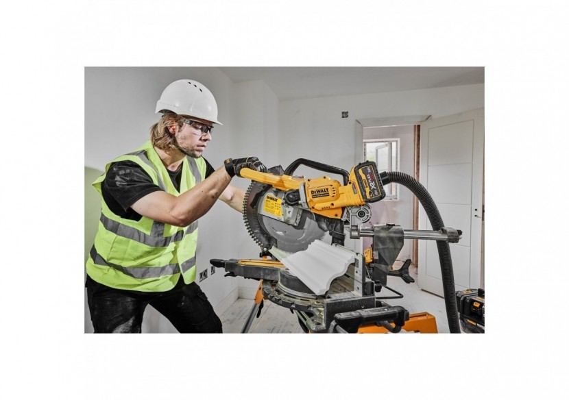 Scie à onglets XR FLEXVOLT 54V Brushless 305 mm - DCS781N-XJ - Dewalt