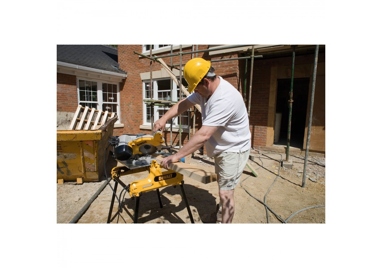 Scie à table et à onglets retournables 2000W 250 mm - DW743N-QS - Dewalt