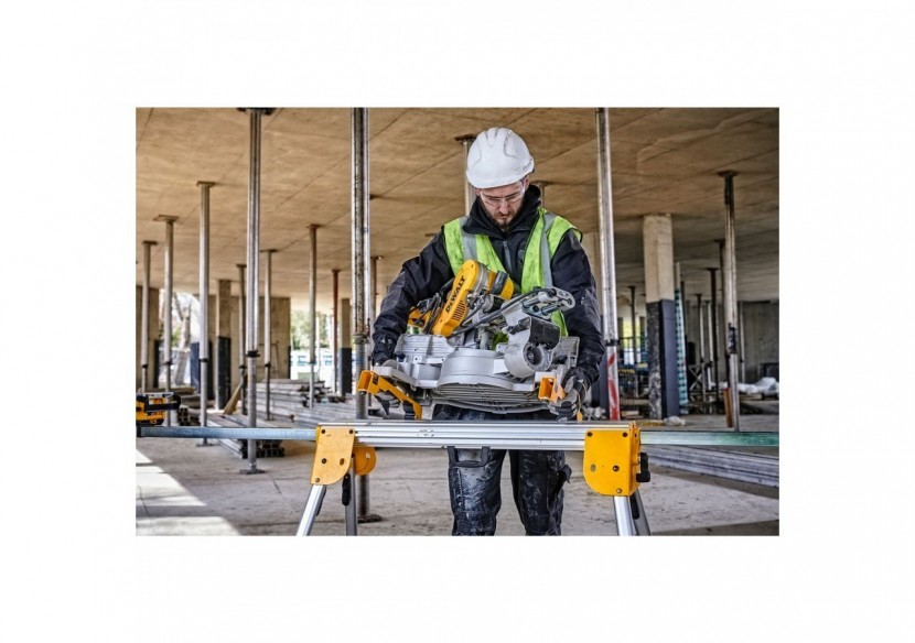 Piètement Compact pour scies à onglets - DE7033-XJ - Dewalt