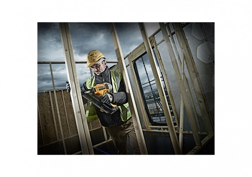 Cloueur de charpente XR 18V 5Ah Li-Ion Brushless - DCN692P2-QW - Dewalt