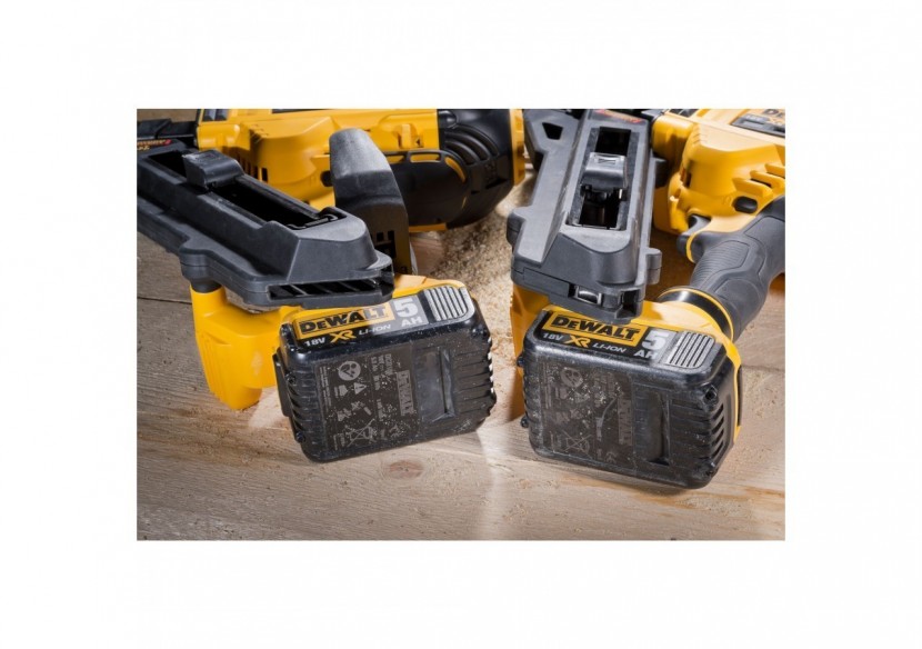 Cloueur de sabot de charpente XR 18V Brushless - DCN693N-XJ - Dewalt Cloueur de sabot de charpente XR 18V Brushless - DCN693N-XJ - Dewalt