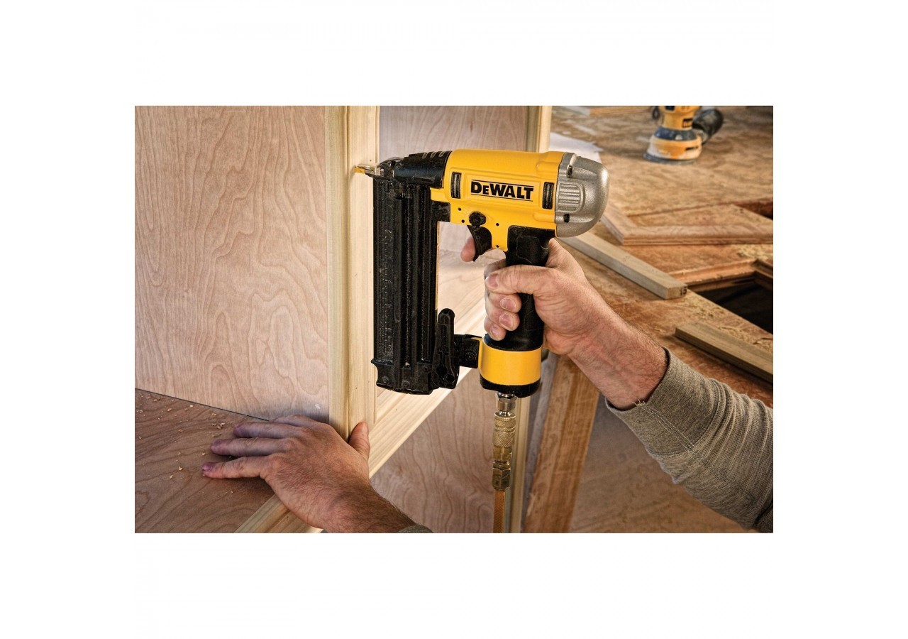 Cloueur pneumatique pointes brads 18Ga Précision Point - DPN1850PP-XJ - Dewalt