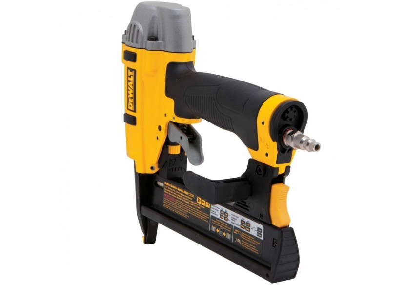 Cloueur pneumatique pointes brads 18Ga - DPN1850-XJ - Dewalt