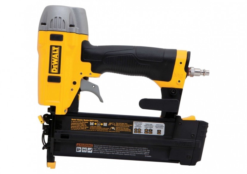 Agrafeuse pneumatique de construction - DPSSX38-XJ - Dewalt