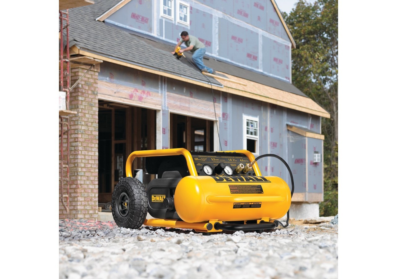 Compresseur filaire 17L - DPC17PS-QS - Dewalt