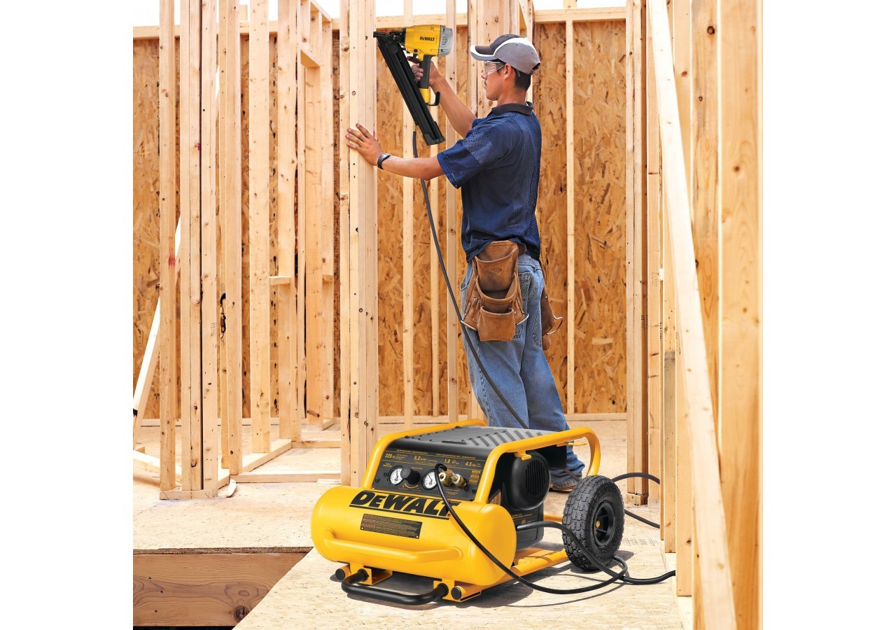 Compresseur filaire 17L - DPC17PS-QS - Dewalt