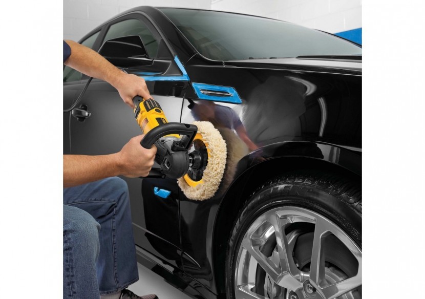 Polisseuse à vitesse variable 1250W - DWP849X-QS - Dewalt