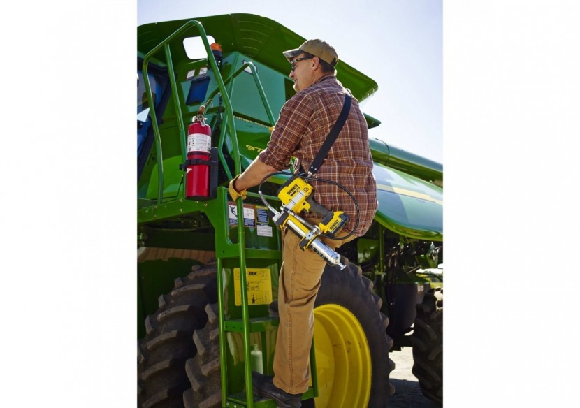 Pompe à graisse XR 18V 4Ah Li-Ion - DCGG571M1-QW - Dewalt