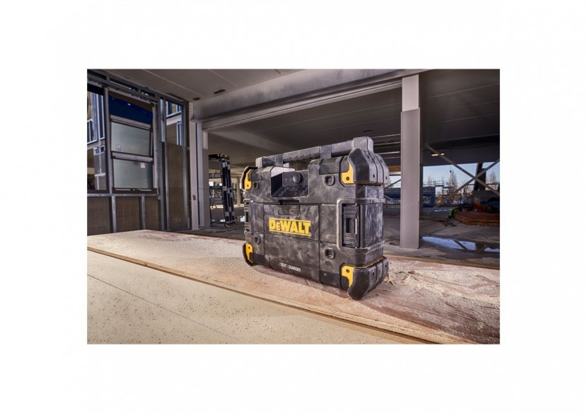 Radio TSTAK sur secteur ou batteries XR 12V / 18V / 54V - DWST1-81078-QW - Dewalt