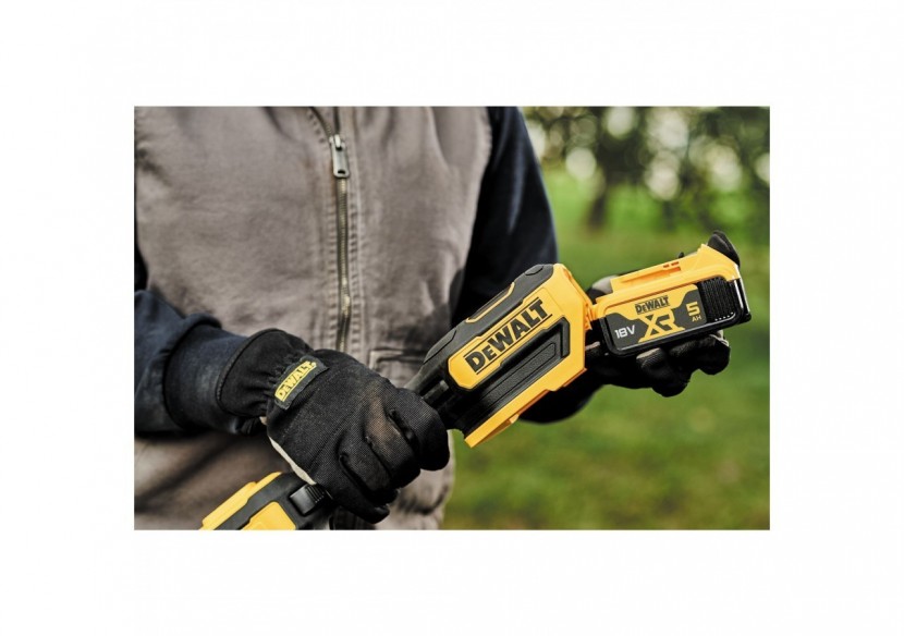 Coupe-bordure repliable XR 18V 5Ah Li-Ion Brushless - DCMST561P1-QW - Dewalt