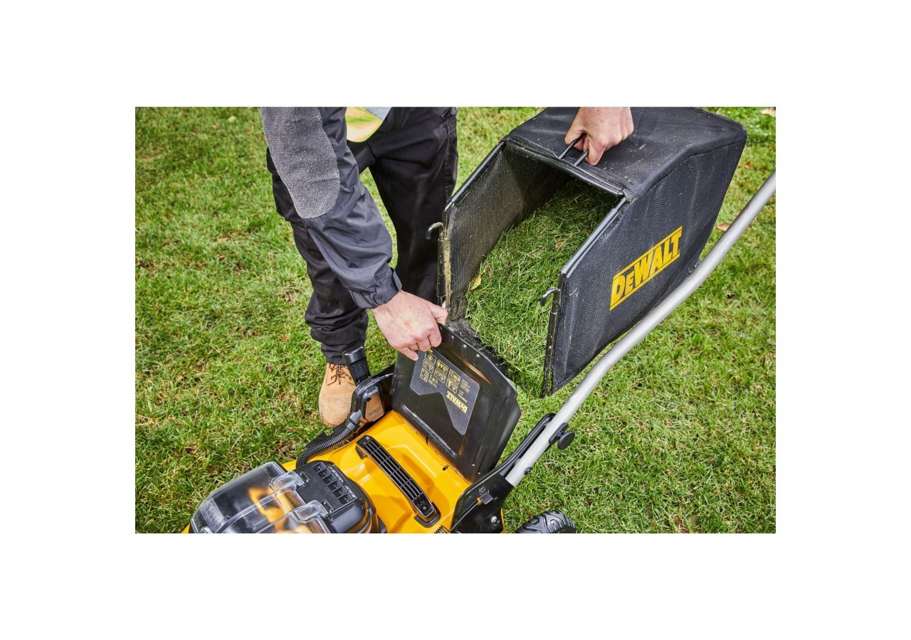 Tondeuse XR 2 X 18V 5Ah Li-Ion Brushless - DCMW564P2-QW - Dewalt