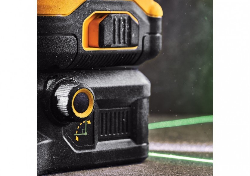 Niveau Laser multilignes 3x360° XR 12V / 18V 2Ah Li-Ion - faisceaux verts - DCE089D1G18-QW - Dewalt