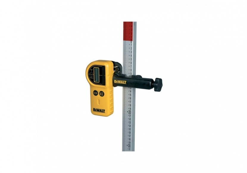 Mire graduée 2.4m - DE0737-XJ - Dewalt