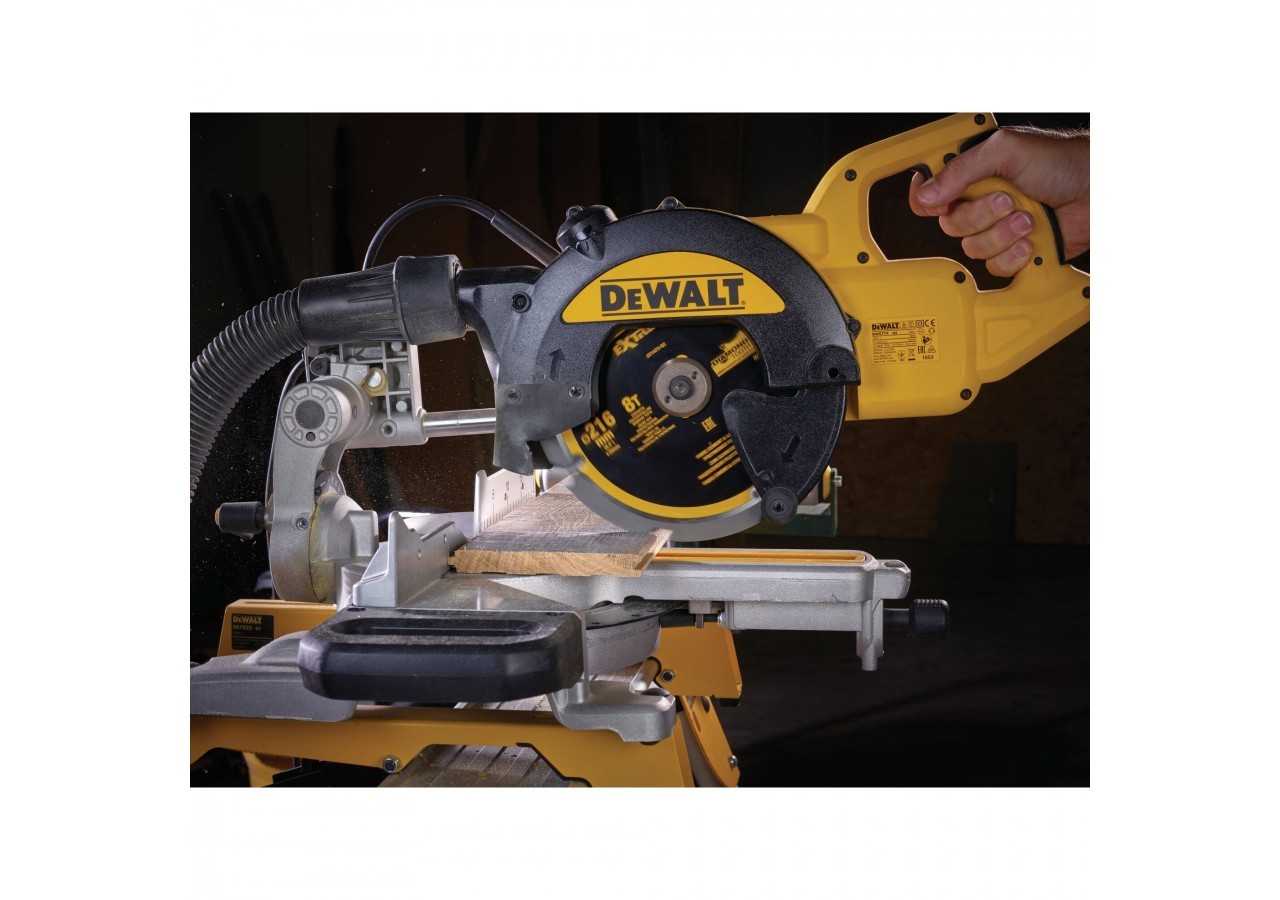 Lame de scie circulaire denture diamant, 216x30mm, 8 dents - DT1473-QZ - Dewalt