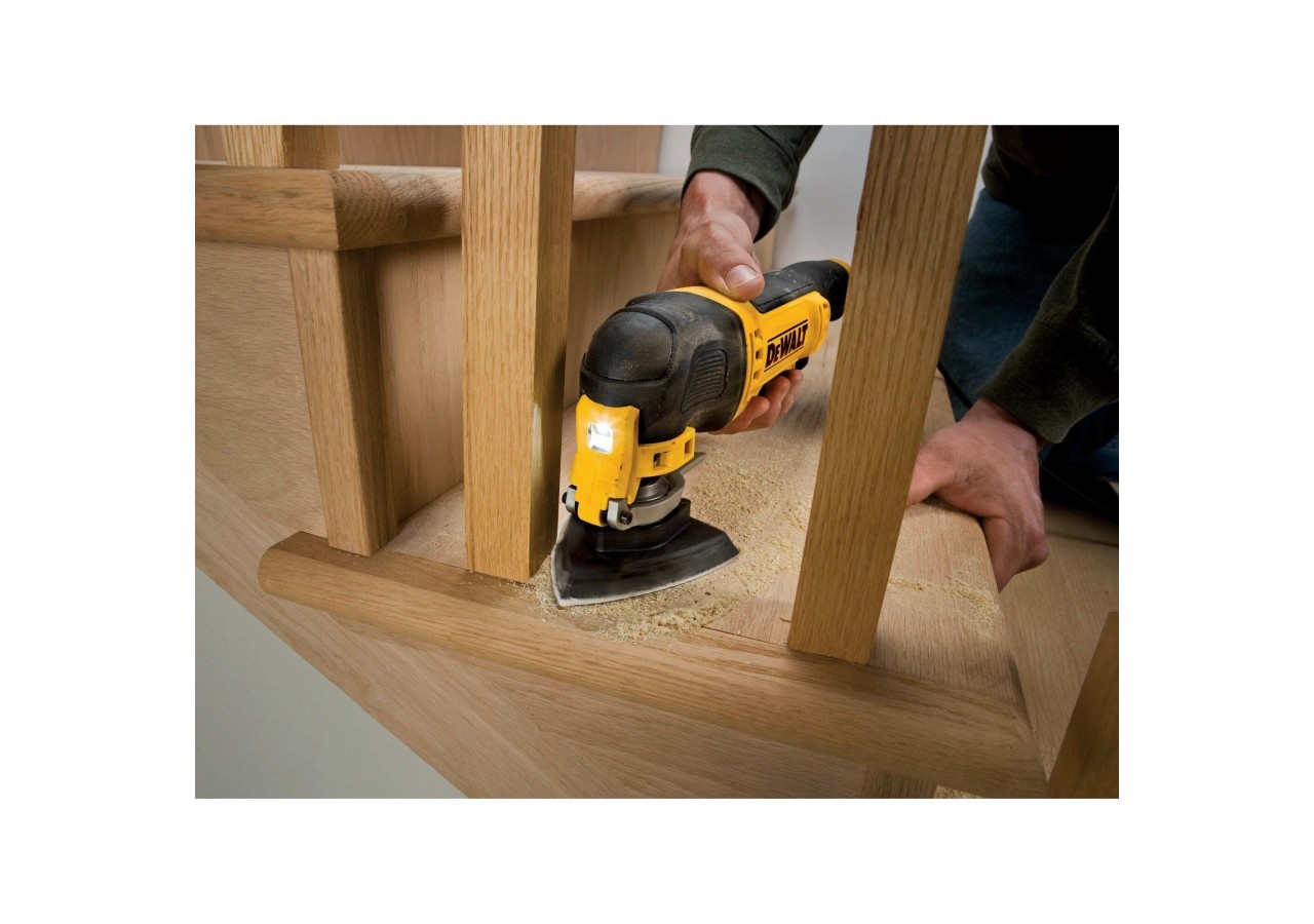 Abrasif velcro pour ponceuses delta velcro grain 240 - 6 perforations 93x93mm - DT3095-QZ - Dewalt