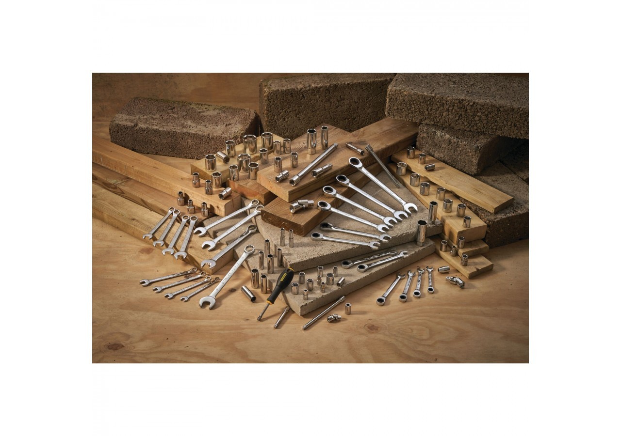 DOUILLE LONGUE 1/4" 6 PANS 9 MM - STMT86097-0 - Stanley