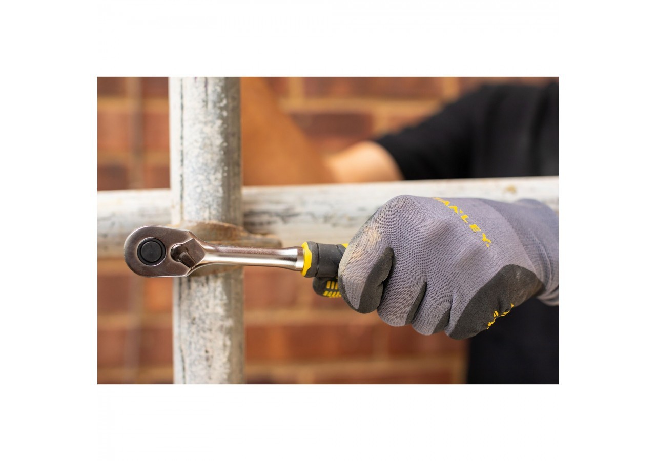 CLIQUET 120 DENTS ½’’ FATMAX + 9 DOUILLES + 10 EMBOUTS + PORTE- EMBOUT – 21 PCS - FMMT82681-0 - Stanley