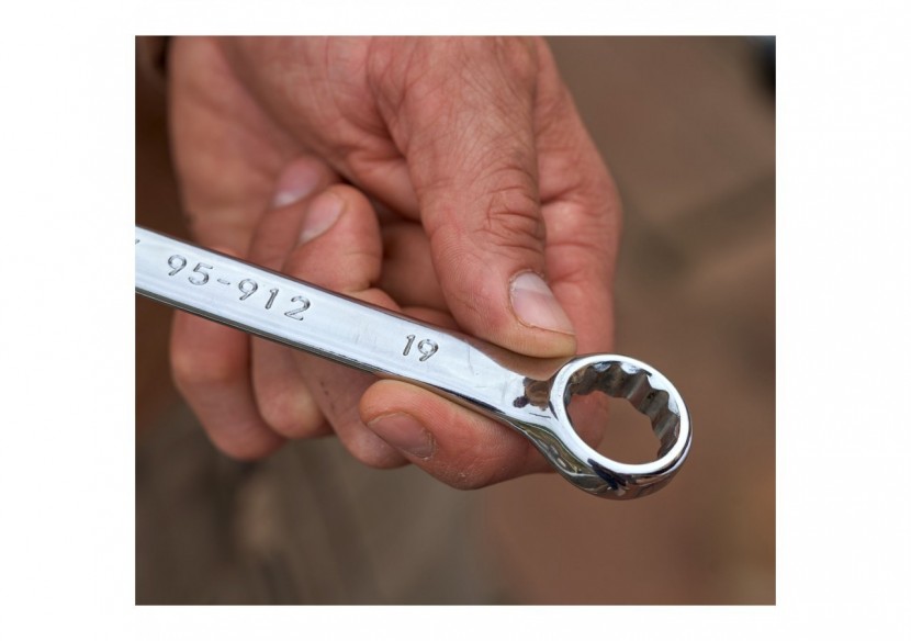 COFFRET DE DOUILLES ¼’’ + ½’’ + CLÉS MIXTES - JEU DE 41 PCS - STMT82832-1 - Stanley