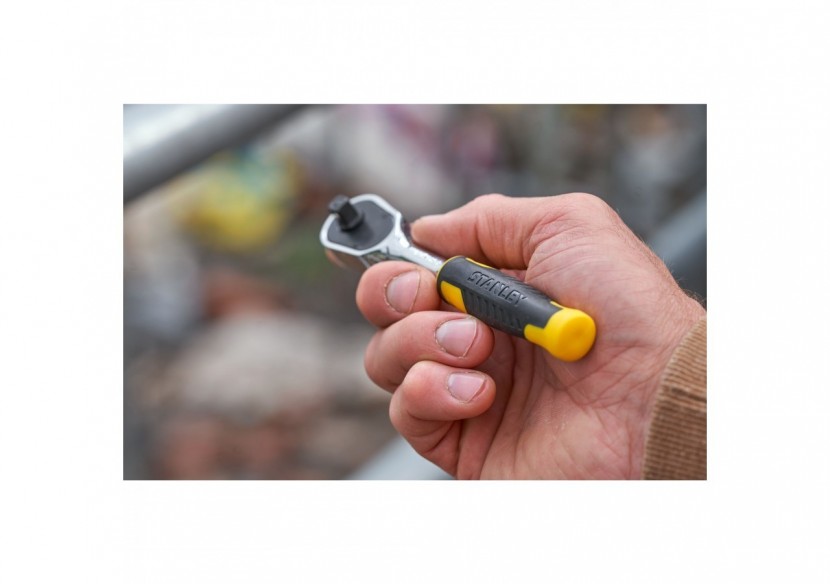 COFFRET DE DOUILLES COMPACT ¼’’
 - JEU DE 37 PCS - STMT82672-0 - Stanley