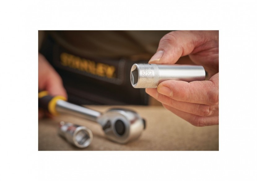 DOUILLE 1/2" POUR BOUGIE DE 21 MM FATMAX - FMMT17968-0 - Stanley