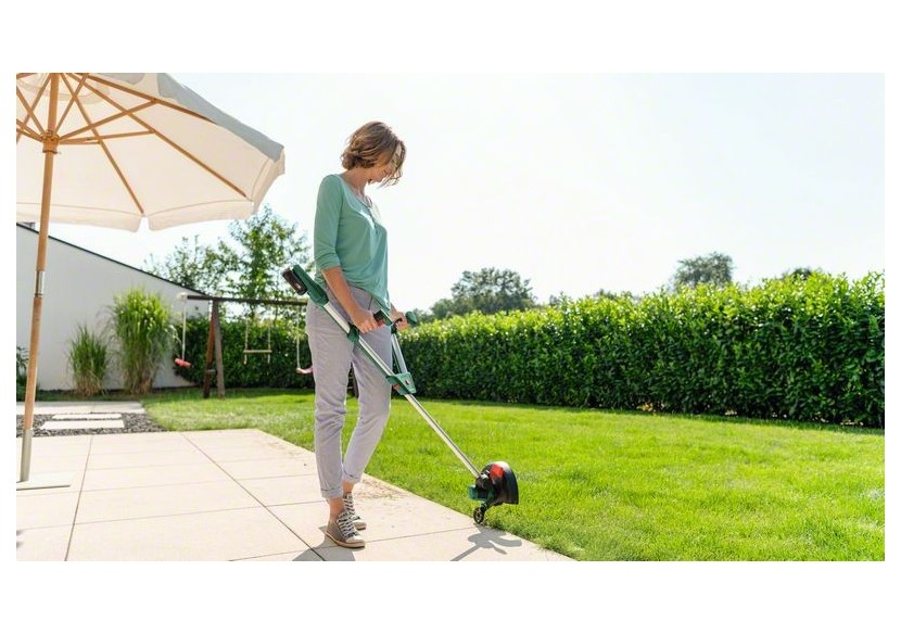 Coupe-bordures UniversalGrassCut 18-260 sans-fil avec 1 batterie 2,0Ah - 06008C1D03 - Bosch