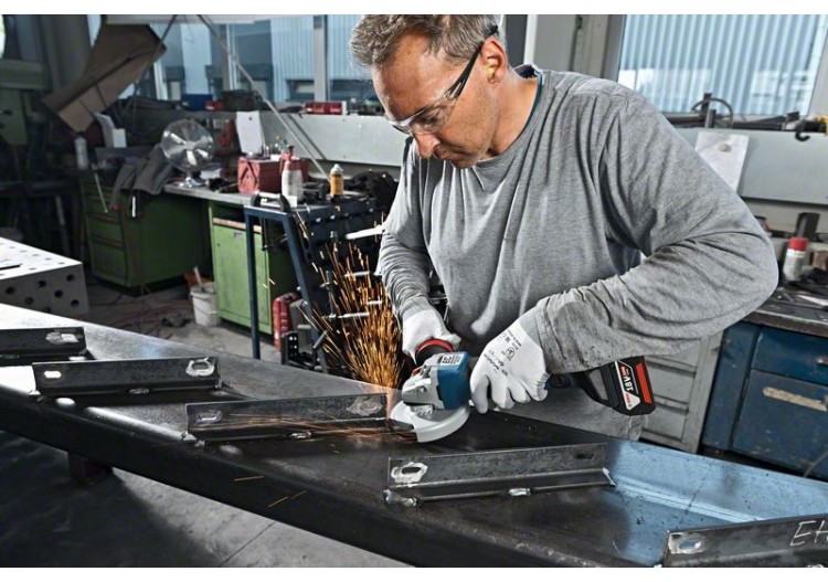 Meuleuse GWS 18V-10 PC + 2x5,0Ah L-BOXX - 06019G3E0D - Bosch 2