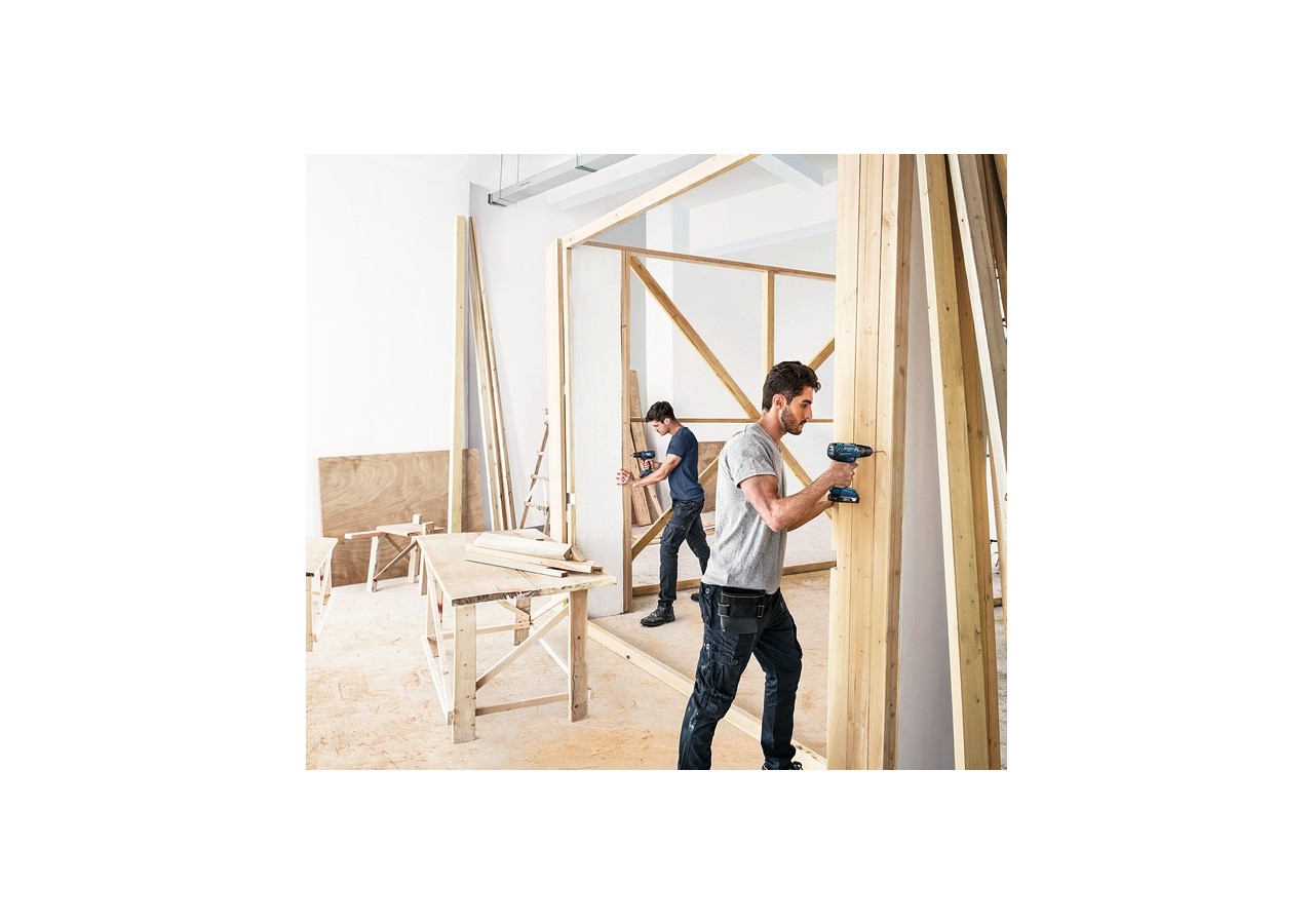 GSB 18V-21 2 batteries 4,0Ah + GAL 18V-20 + 82 acc L-case Pick&Click - 06019H110C - Bosch