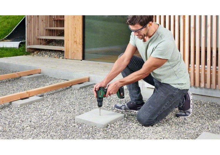 Perceuse à percussion UniversalImpact 18V-60 2 batteries 2,0Ah + chargeur AL 18V-20 - 06039D7102 - Bosch 2