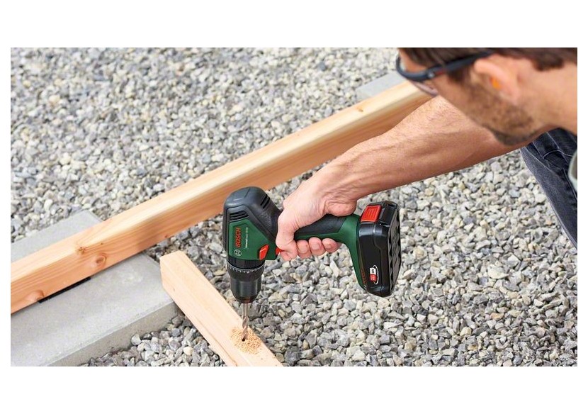 Perceuse à percussion UniversalImpact 18V-60 2 batteries 2,0Ah + chargeur AL 18V-20 - 06039D7102 - Bosch