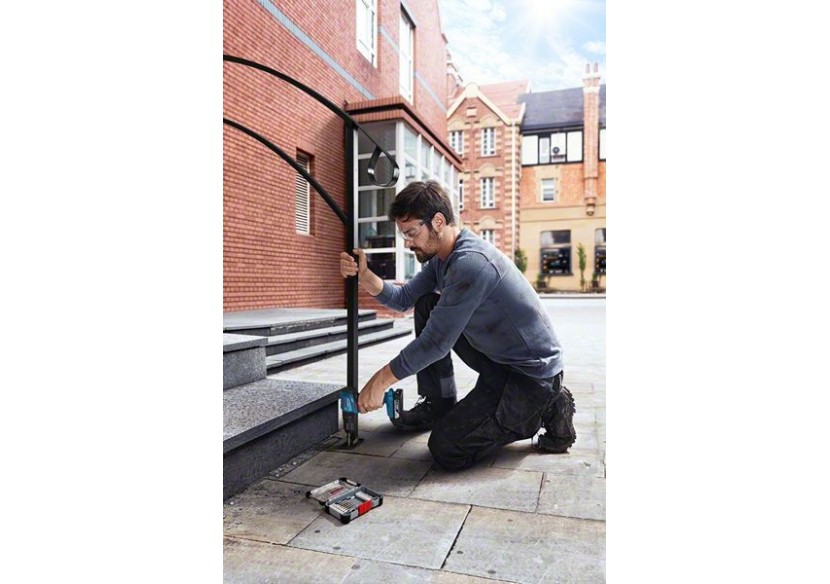 PERCEUSE VISSEUSE GSB 18V-45 2x2,0Ah, GAL 18V-20 + 82 acc en L-Case Pick&Click - 06019K3306 - Bosch