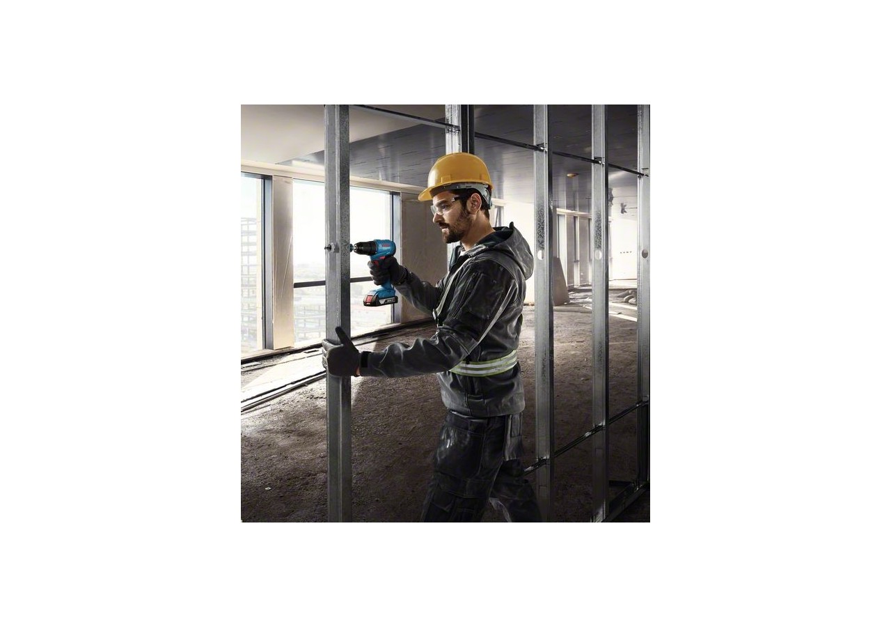 PERCEUSE VISSEUSE GSR 18V-45 2x2,0Ah GAL 18V-20 + 82 acc en L-Case Pick&Click - 06019K3205 - Bosch