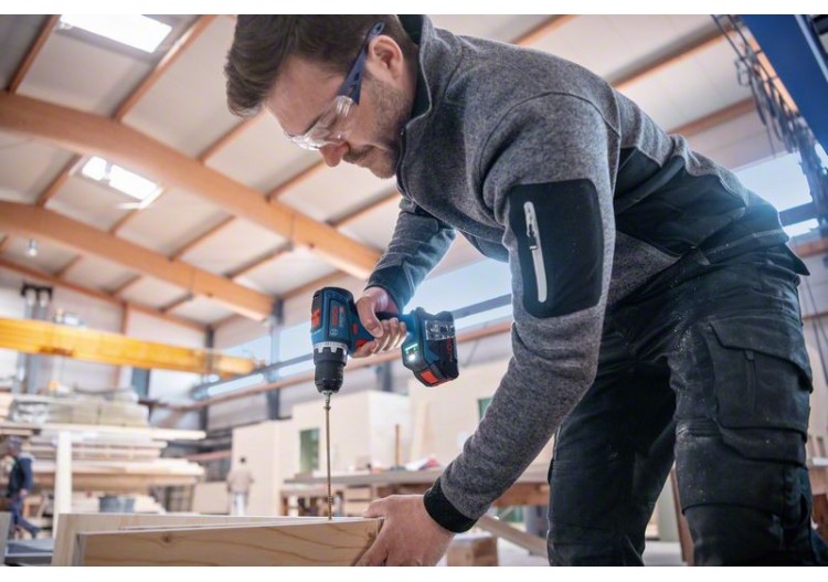 PERCEUSE VISSEUSE GSR 18V-90 C 2x4,0Ah ProCore GAL 18V-40 L Como - 06019K6005 - Bosch