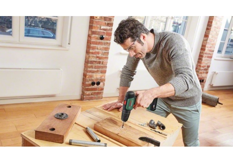 Perceuse-visseuse à percussion sans-fil UniversalImpact 18 2 batteries 1,5Ah coffret - 06039D4102 - Bosch 2