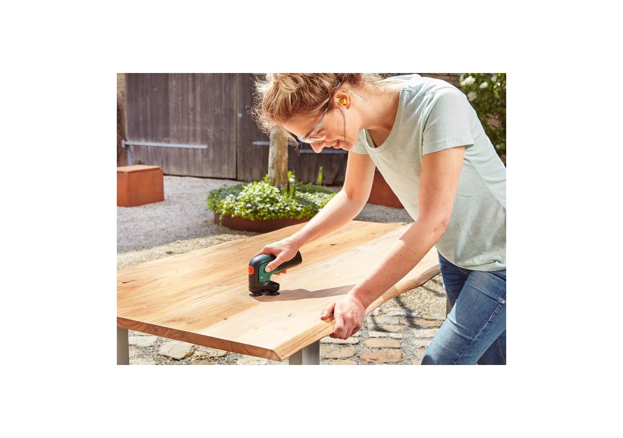 Ponceuse-polisseuse sans fil à disque EasyCurvSander 12 avec une batterie 2,5Ah - 06039C9002 - Bosch