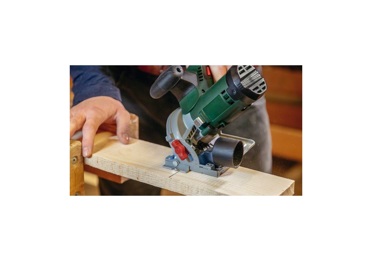 Scie circulaire sans fil UniversalCirc 12 - sans batterie - 06033C7003 - Bosch