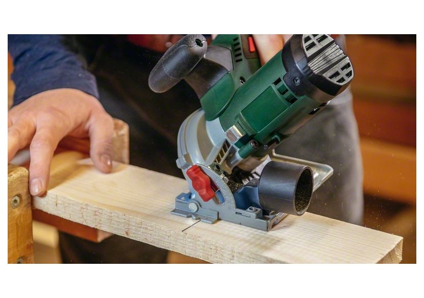 Scie circulaire sans fil UniversalCirc 12 - sans batterie - 06033C7003 - Bosch