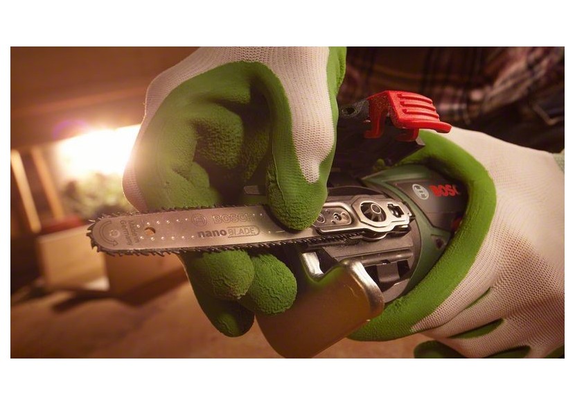 Scie multi-usage EasyCut 12V sans-fil à lame NanoBlade 1 batterie 2,5Ah - 06033C9000 - Bosch